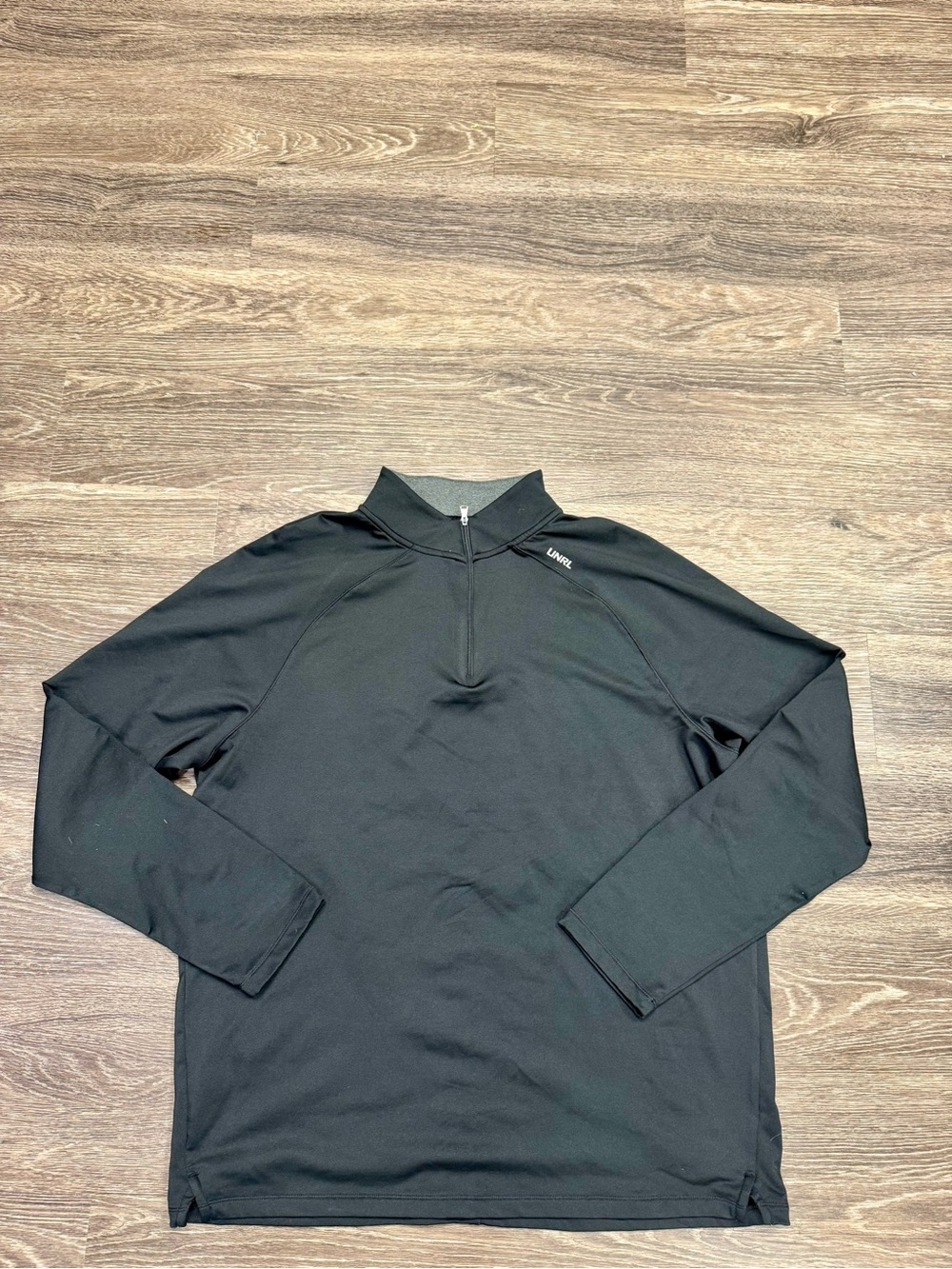 UNRL Men's XL Black Athletic Fit Performance Quarter Zip Pullover Stretch